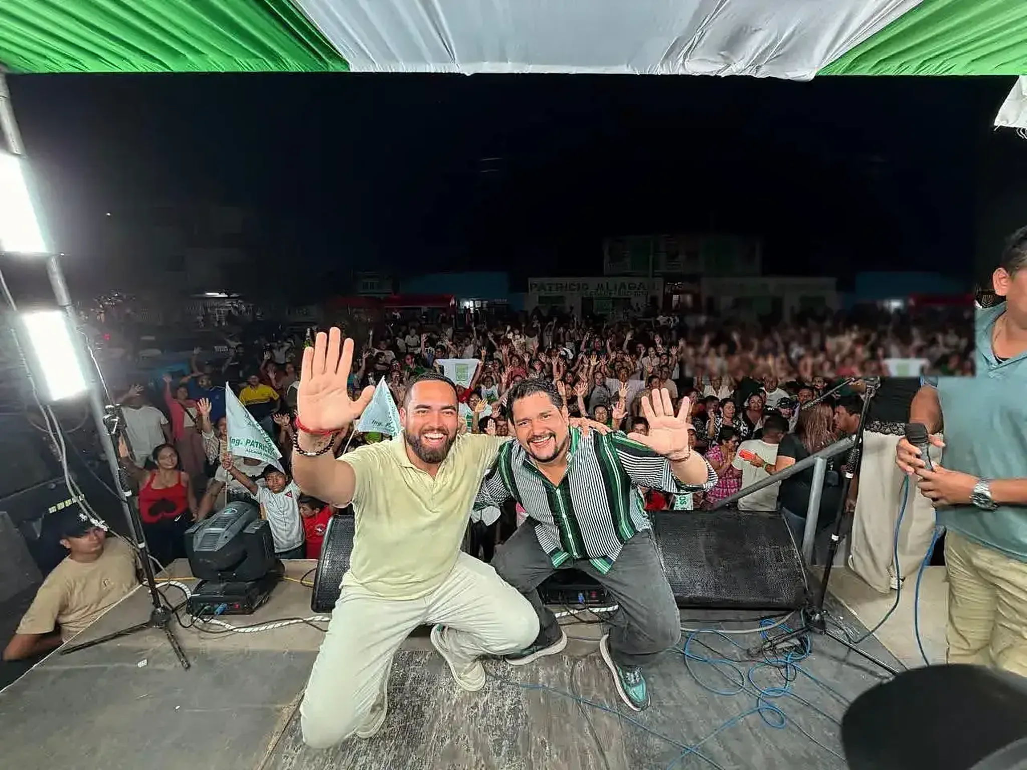 Mitin de Fe en el Perú en Tumbes