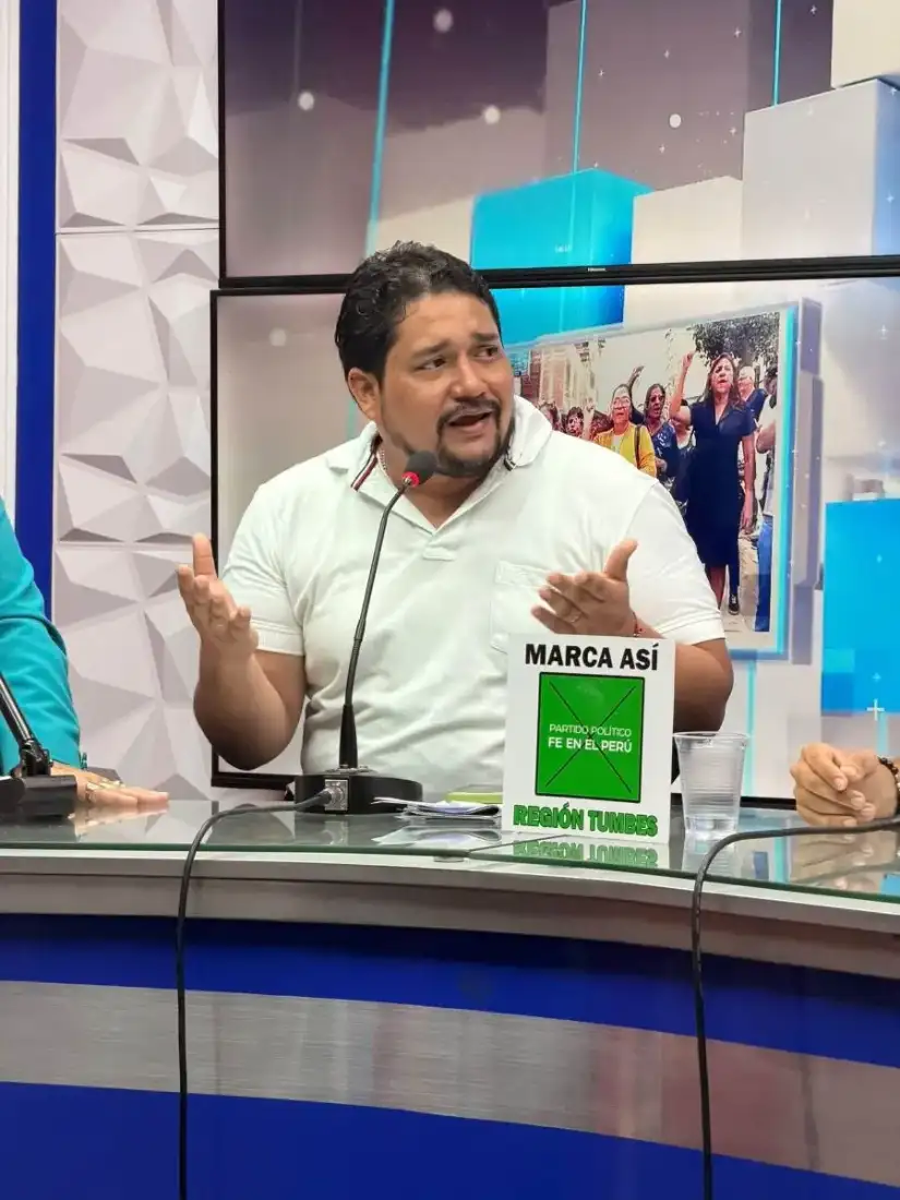 Carlos Feijóo en un programa de televisión regional