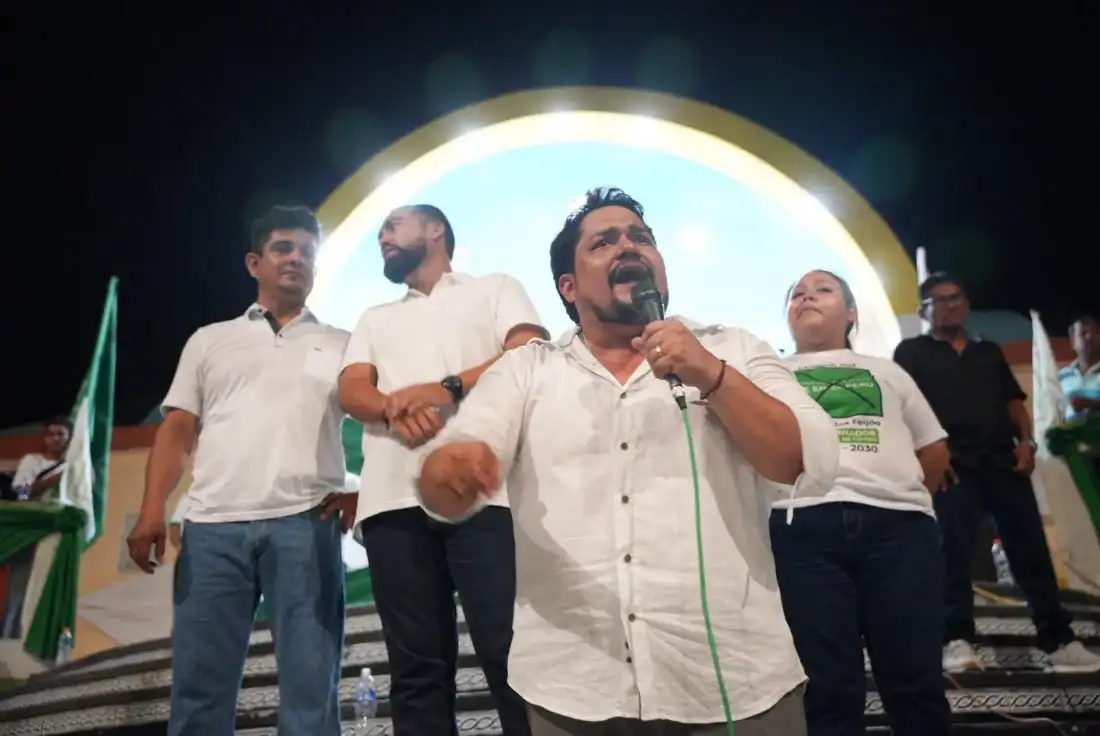Mitin de Fe en el Perú en Tumbes